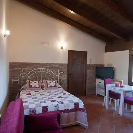 Apartamentos Turisticos Sanahuja Valbona Room photo
