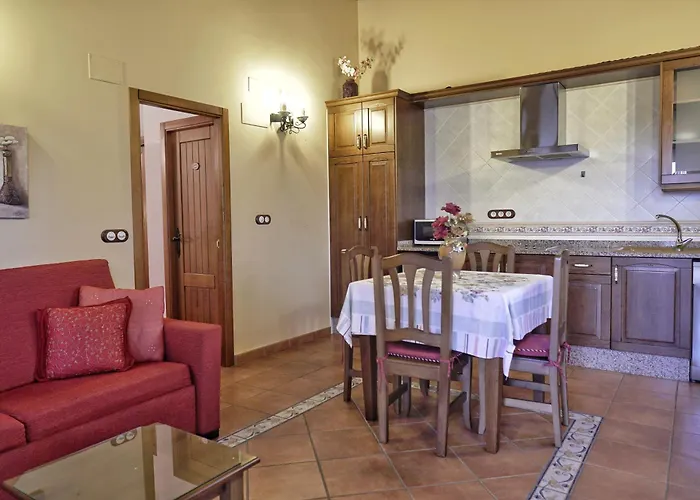 Apartamentos Turisticos Sanahuja