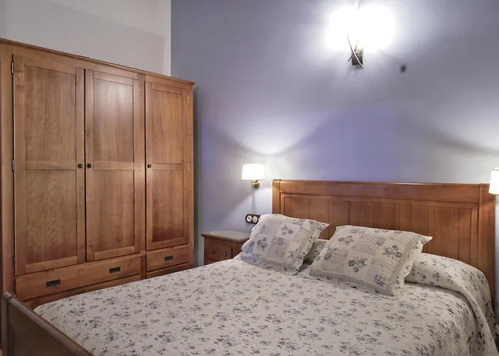 Apartamentos Turisticos Sanahuja